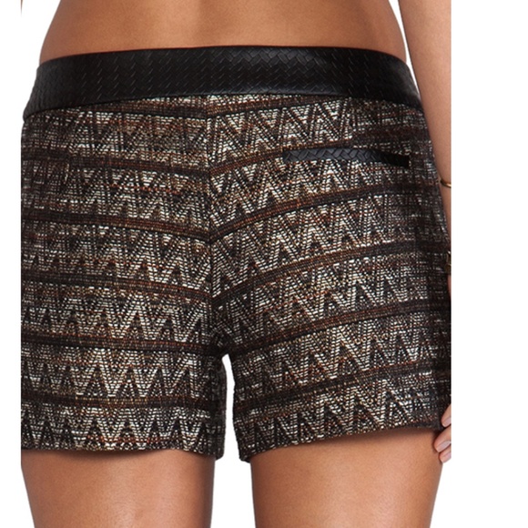 TRINA TURK Tribal Patterend Shorts - Picture 2 of 8